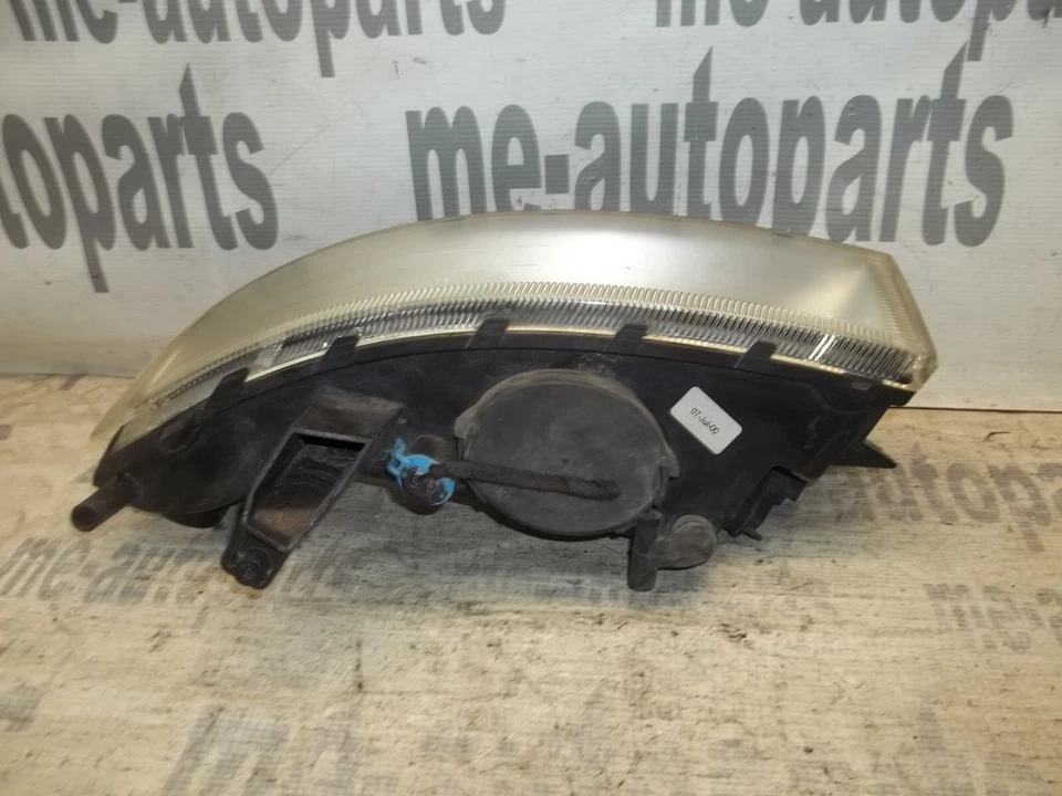 Cadillac Catera 2000-2001 OEM lado del pasajero luz antiniebla derecha 09 146 110 Foto 4 de 4