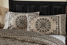 New Primitive Set of 2 FOLK ART MEDALLION PILLOW CASE Standard Size Cover