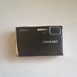 Nikon COOLPIX S51 8.1MP Digital Camera - Blue