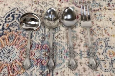 Rogers Kings Berry Hostess Serving Spoon Fork Set Korea Flatware Stanley Roberts