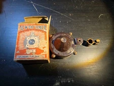 Vintage New Day Timer Ford Model T Fordson Tractor Barn Fresh