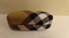 BURBERRY Classic Nova Check Plaid Hard Clam-Shell Eye Gass Case
