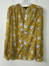 NEW Banana Republic Ladies' V-Neck Satin Floral Yellow Blouse Size Medium