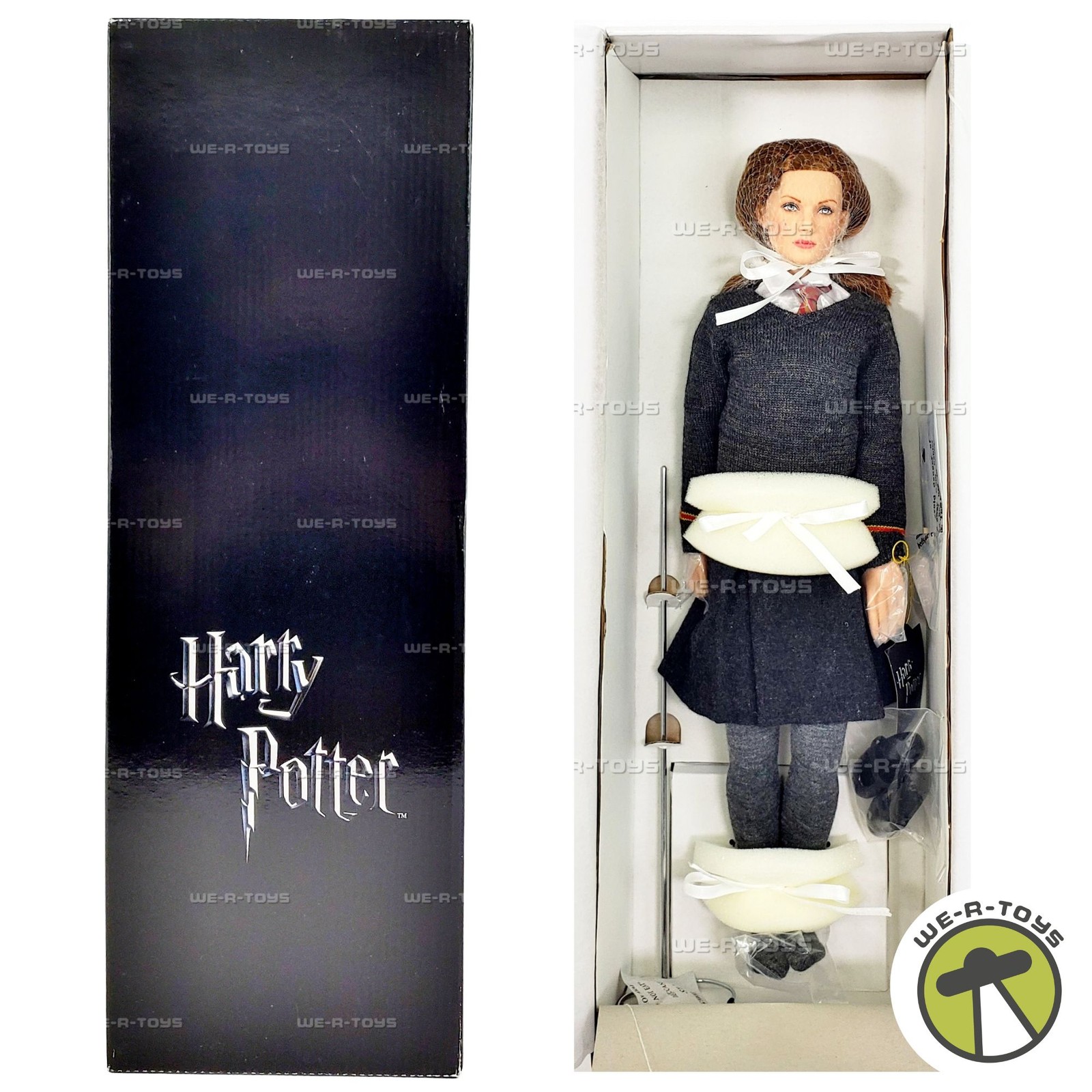Harry Potter Ginny Weasley at Hogwarts Doll Tonner T9HPDD04