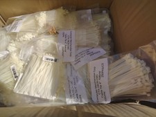 4” Natural Nylon Cable Ties – 100 Pack – CT4-18C9-CMC – Bulk Zip Ties – Computer