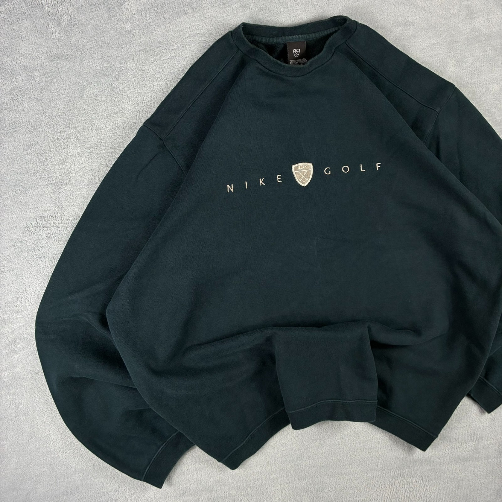 Vintage Nike Golf 2000's Y2K Black Green Spellout Size XL Pullover Sweatshirt image 2