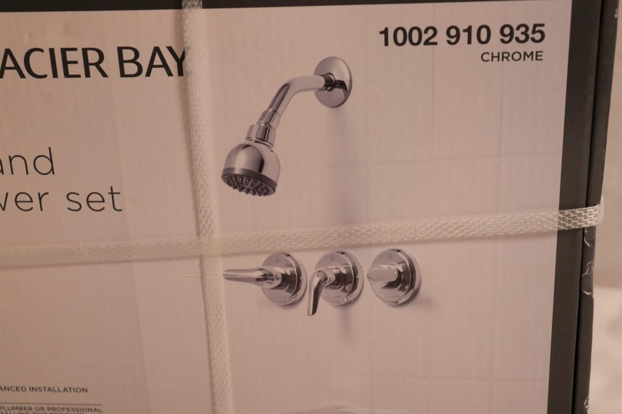 Glacier Bay 1002910935 Aragon 3Handle 1Spray Tub and Shower Faucet in