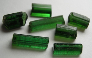 TOURMALINE, CHROME GREEN ROUGH FOR FACETING, NIGERIA, AFRICA