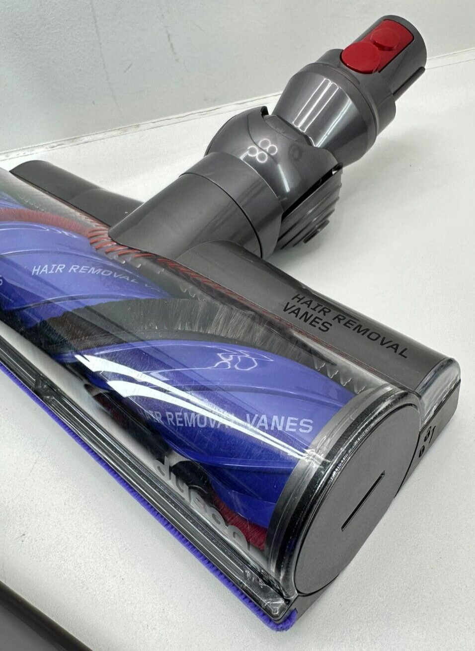 Dyson V11 Animal Cordless Vacuum Purple PreOwned 0031 885609018386