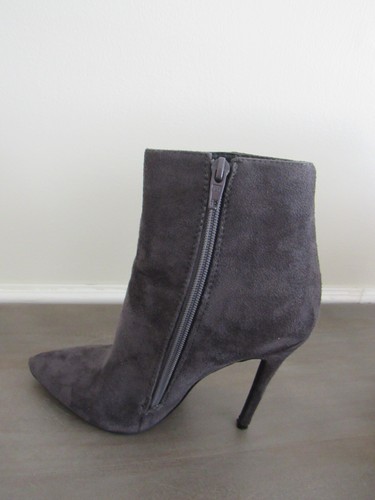 Boohoo Mujer Boohoo Puntera Puntera Puntiaguda Jennifer - 2 Talla EE. UU. 5 Gris Gamuza Sin Usar Usado En Excelente Condición - Imagen 2 de 6
