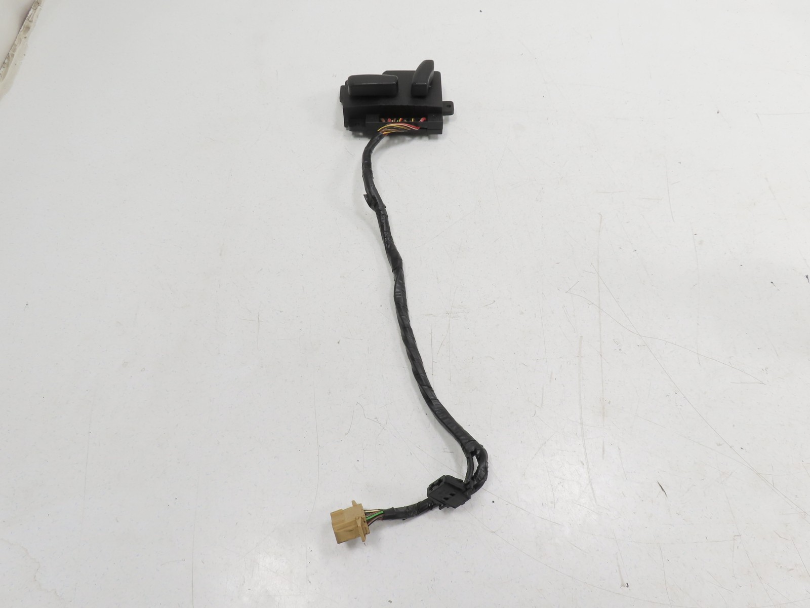 06 Lamborghini Gallardo #1310 Switch Power Seat Control w/ Wiring Left 4E0959765