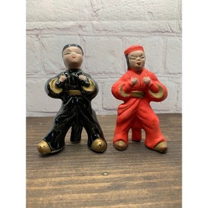 Vintage 1950s Japan Ceramic Martial Arts Figurine Salt & Pepper Shakers – Karate