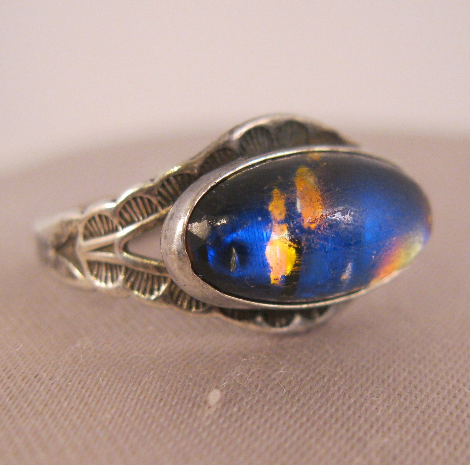 Vtg Native American Dragon S Breath Opal Art Glass Ha Gem