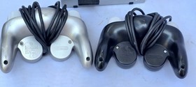 Nintendo GameCube Silver Console with 2 Controllers, Cables And Game. Tested. 