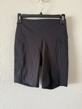 YogaLicious Lux Black Compression Bike Shorts Pockets Size M Excellent Condition