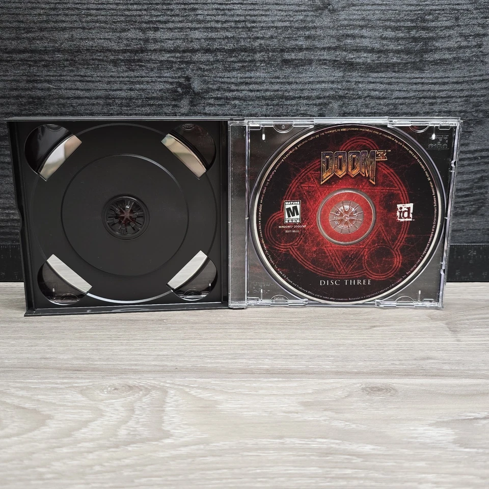 Doom 3 (Windows PC CD, 2004) 3 Disc Set In Jewel Case - Image 4 of 4