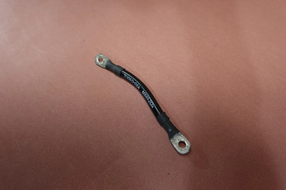 Cable de batería Harley Davidson Rocker C FXCWC 2009-2011 70060-08A Foto 3 de 4