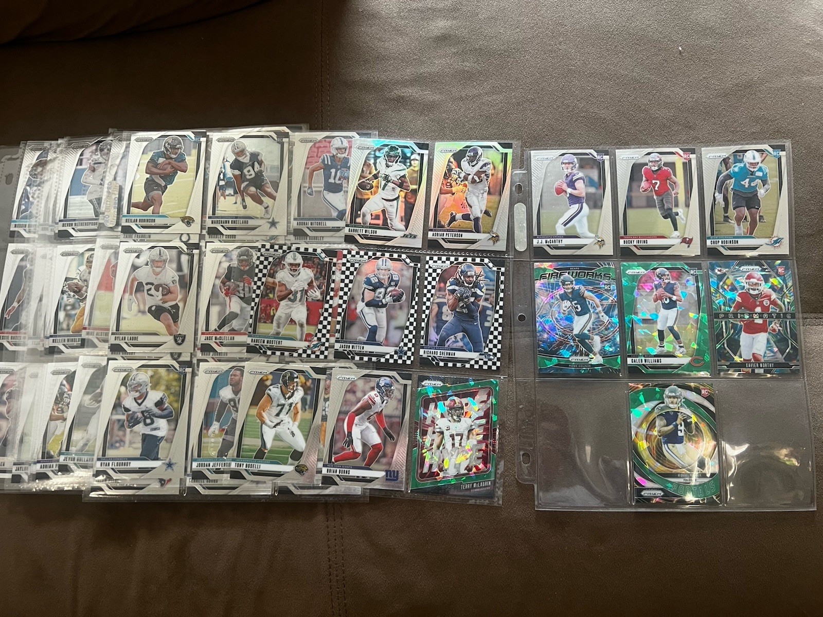 2024 Panini Prizm Football - Caleb Williams #301 RC Green Ice - Plus Lot