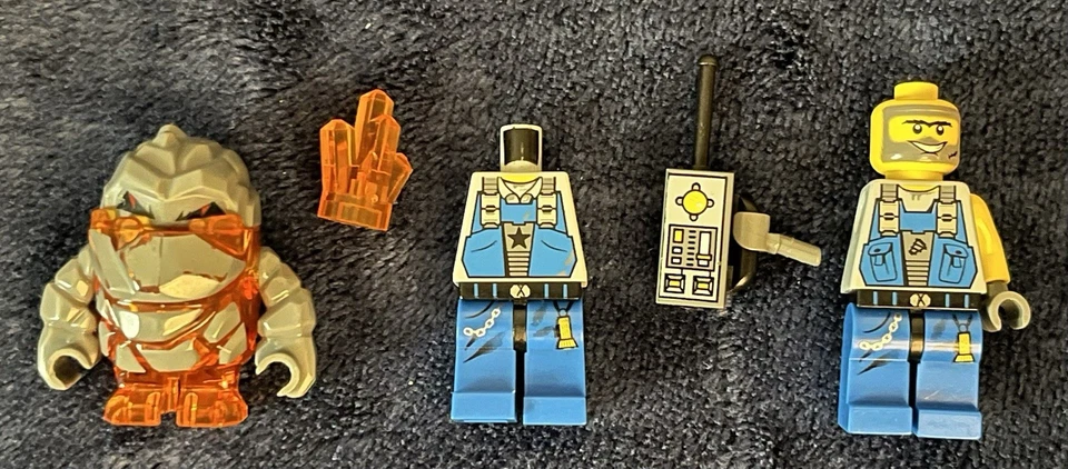 OEM Lego 8960 POWER MINERS: Thunder Driller 97.8%-COMPLETE + 3 MINFIGS *READ* - Image 3 of 4