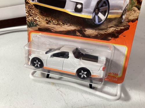 Matchbox 2008 Holden Ve Ute SSV White 64/100 - 第 3/18 張圖片