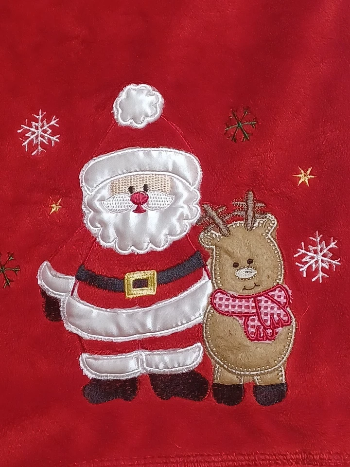 Manta de Navidad Baby Essentials rojo polar satinado Santa reno Foto 2 de 4