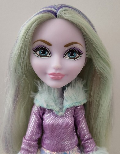 Ever After High Crystal Winter Doll Epic Winter Special Edition 2015 - Picture 3 of 5
