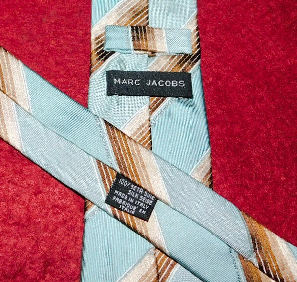 MARC JACOBS 意大利制造蓝色/棕色/黄色条纹修身领带 - 设计师领带。 — 第 3/3 张图片