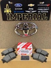 2007-2012 LEXUS ES350 GENUINE TCMC REAR BRAKE PAD SET 04466AZ307