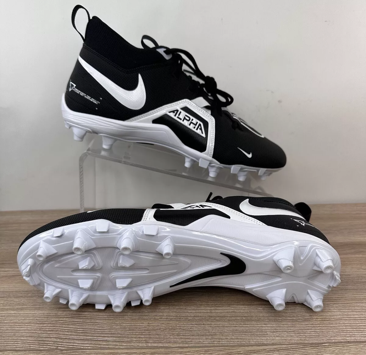 Nike alpha menace varsity 2025
