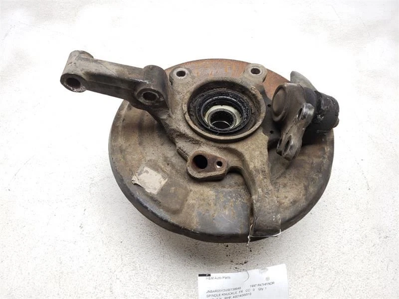 Infiniti QX4 97 pasajero husillo delantero derecho nudillo a través de 12/96 OEM 400140W010 Foto 2 de 4