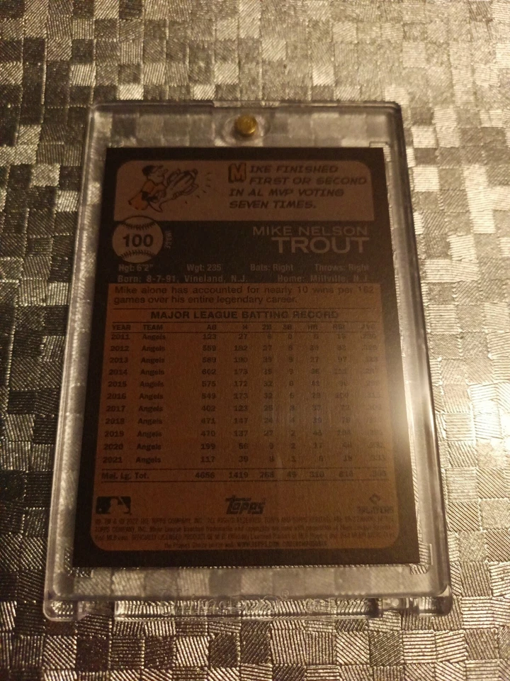 2022 Topps Heritage MIKE TROUT Angels #100 ACTION IMAGE VARIATION SP - Image 3 of 4