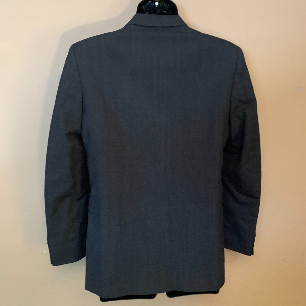 スーツ Yves Saint Laurent df6b5d26f5f0be45e6862531945564