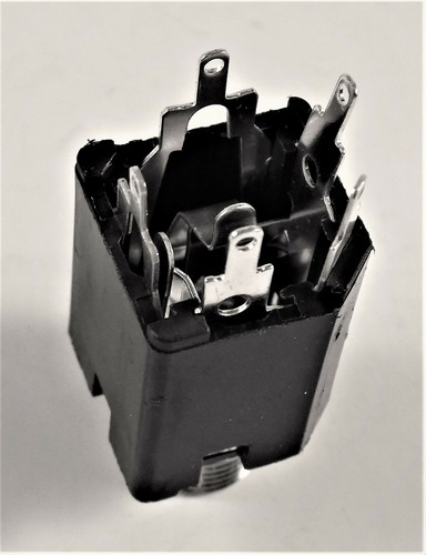 *NEW* (5 EA) SWITCHCRAFT 114BPC -1/4" TRS JACKS W/SHUNT COMPLETE WITH HARDWARE - Picture 2 of 3