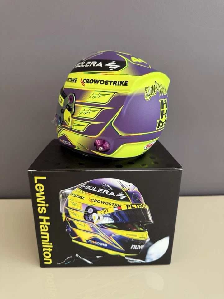 Upgraded 2024 1:2 Helmet Lewis Hamilton Mercedes F1 - Bild 4 von 4