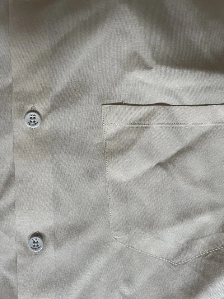 AUTÉNTICA CAMISA DE VESTIR LOUIS VUITTON abotonada (hombre L) (VER DESCRIPCIÓN) Foto 2 de 4