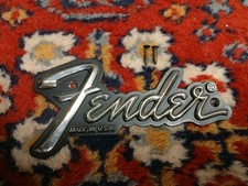 Fender Late 70s-80s Vintage Steel Logo Badge Emblem No Underline "MADE IN USA"