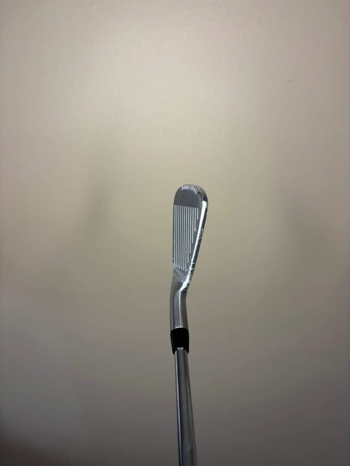 Titleist 620 CB 4-Iron DG Tour Issue S400 Stiff Flex 38.5″ NEW - Image 3 of 4