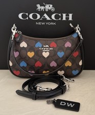 NEW COACH MULTICOLOR HEART PRINT TERI CROSSBODY CP112