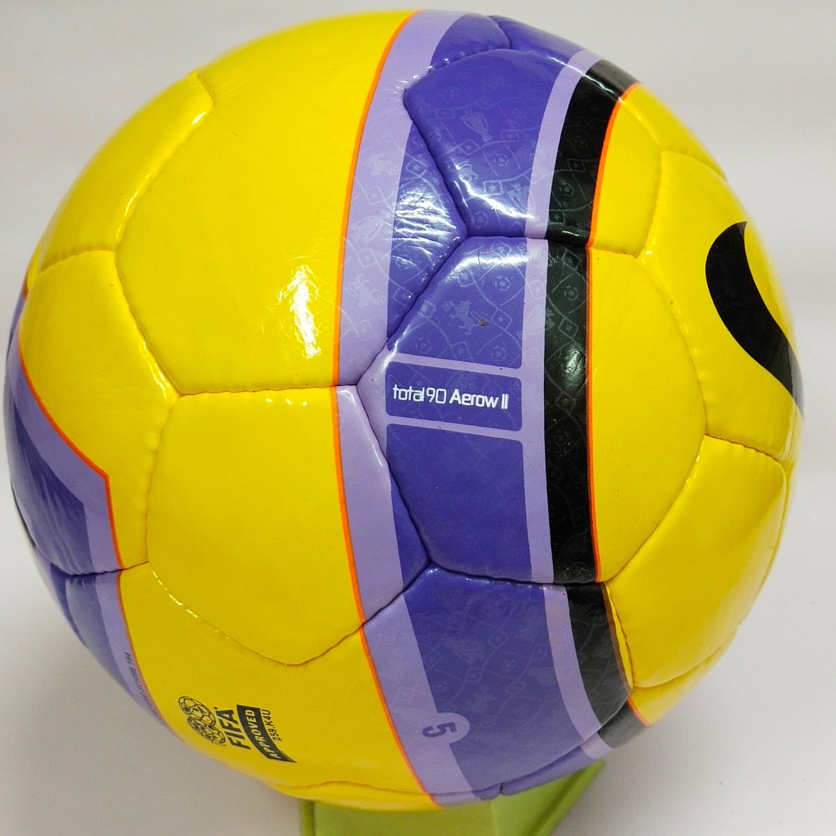 Nike T90 Aerow F.A Premier League 2005-2006 Official Match Soccer