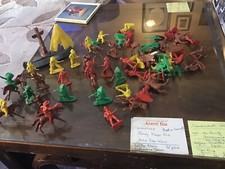 Vintage Mixed Cowboys Indians Figures, Horses, Canoe, Teepee