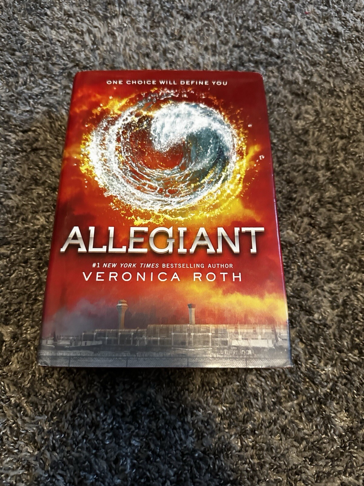 Allegiant by Veronica Roth (2013, Hardcover)