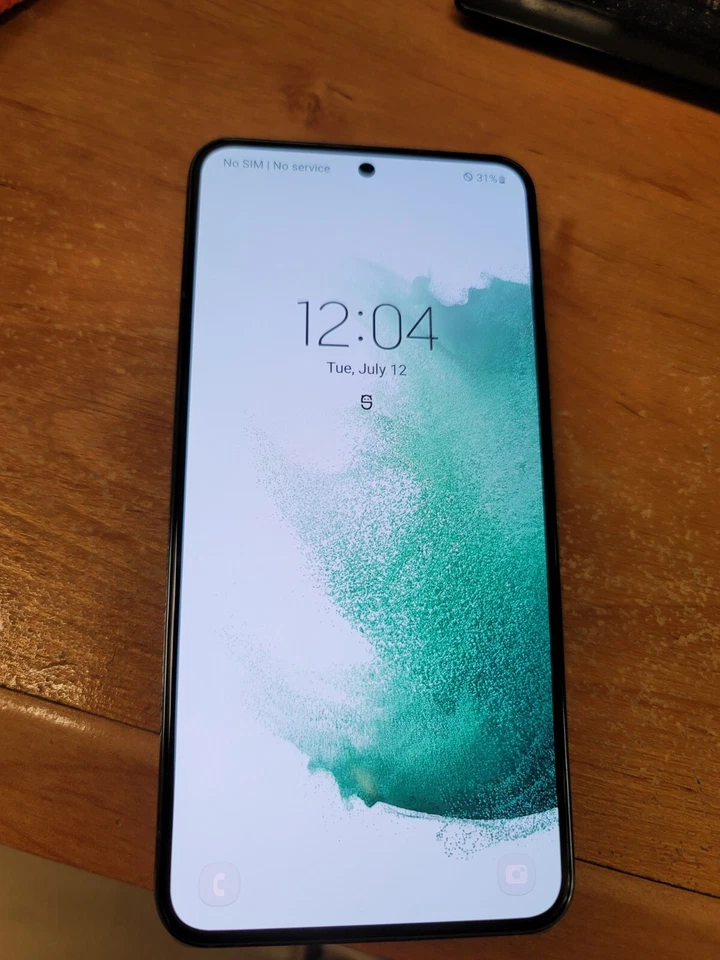 Samsung Galaxy S22 SM-5901U - LIVE VORFÜHRGERÄT FÜR TEILE - Bild 2 von 3