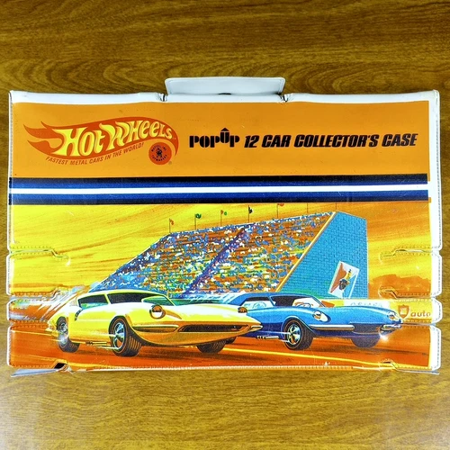 Vintage Hot Wheels Redline PopUp 12 Car Collector's Storage Case White USA 1968