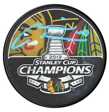 Marian Hossa Autographed Chicago Blackhawks 2013 Stanley Cup Champions Puck NO T