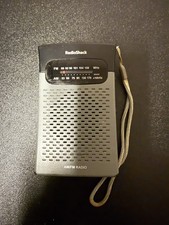 Vintage Radio Shack AM/FM Pocket Sized Radio Model 1200586