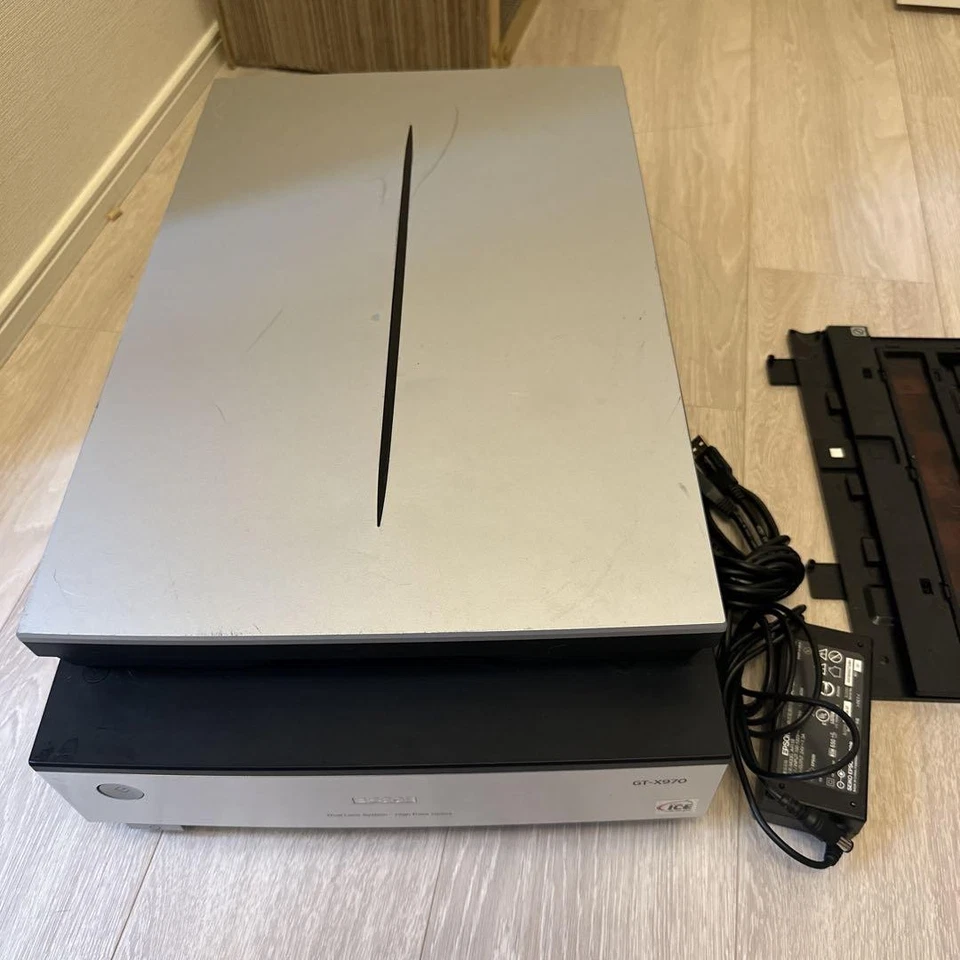 EPSON GT-X970 Colorio Film Flatbed Scanner High Performance 6400×9600 Exc+++++ - Image 3 of 4