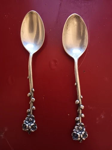 Reed & Barton Harlequin Sterling Demitasse Set of 5 Flower Pattern Spoons