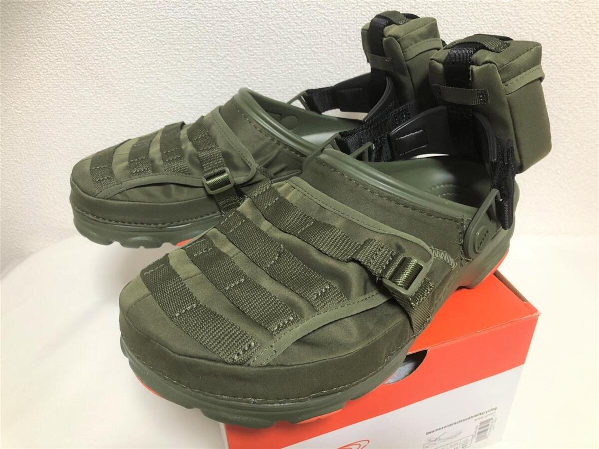 Crocs Beams exclusive Classic All Terrain Clog MA-1 jacket Crocs Beams exclusive Classic All Terrain Clog MA-1 jacket