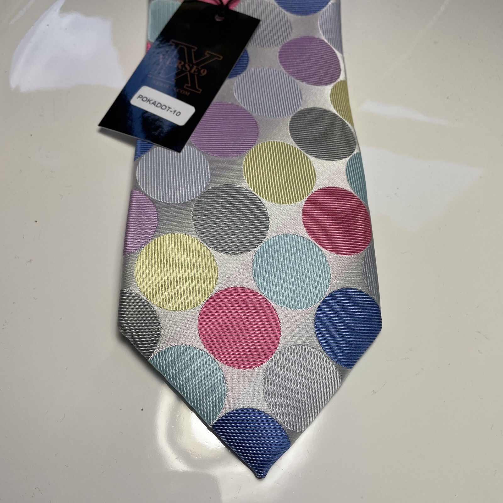 NWT VERSE 9 MULTI COLOR POLKA DOTS STYLE PRINT SILK DESIGNS NECK TIE & HANKY