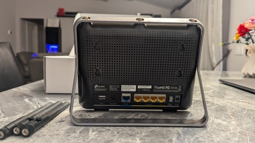 TP-LINK Archer C1900 1000 Mbps 4 Port 1000 Mbps Wireless Router - Picture 3 of 4